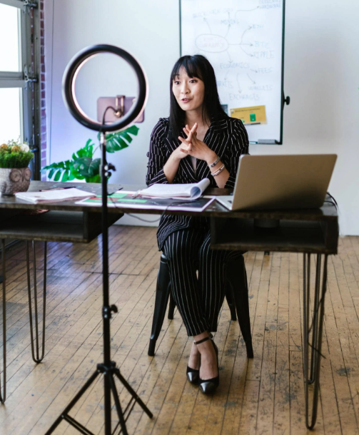 Aro de luz LED con trípode